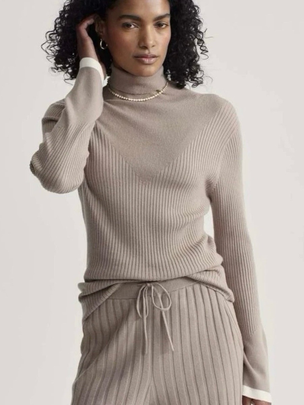 VARLEY Ravena Rib Knit Turtleneck Sweater Bell Sleeve Fungi Tan Medium